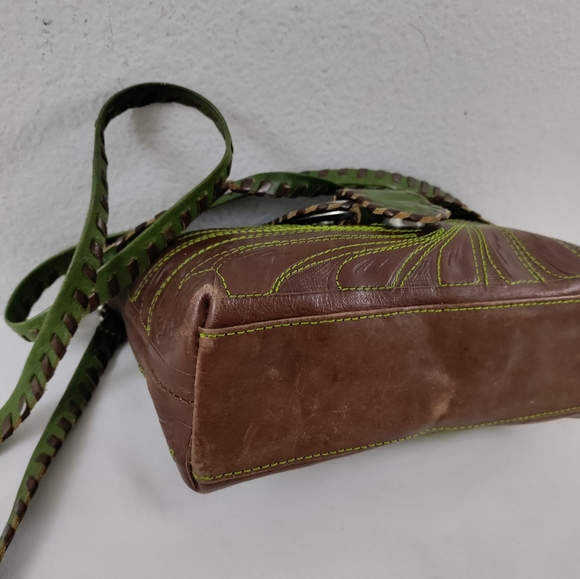 COPY - Leathers In Leather Vintage Contrast Cross Stitch Tooled Leather Crossbo… - Picture 9 of 12